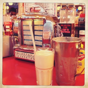 Ed's Easy Diner - American Near Me - London, XGL Ed's Easy Diner - American Near Me - London, XGL