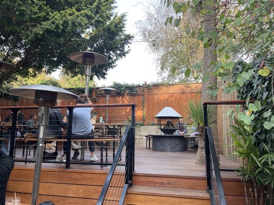 Woods Cole Valley by null