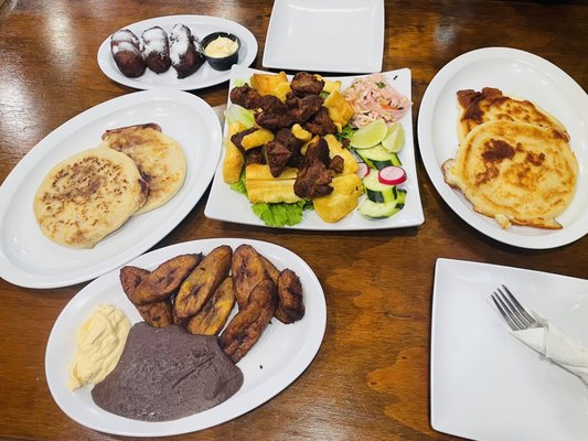 La Esperanza Restaurant & Bakery by null