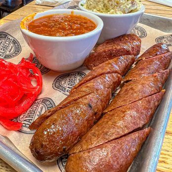 Del's Hideout - Brisket Hot Links w/  Bacon Potato Salad and Killer Beans - Barbeque Near Me - San Diego, California