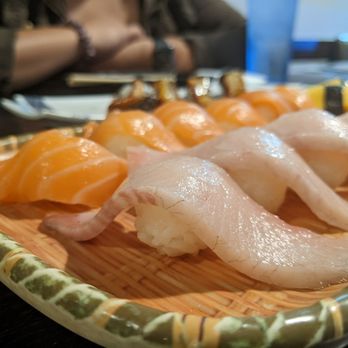 Super Sushi - Nigiri spread, showcasing the fish to rice ratio. - Sushi Bars Near Me - Las Vegas, Nevada Super Sushi - Nigiri spread, showcasing the fish to rice ratio. - Sushi Bars Near Me - Las Vegas, Nevada