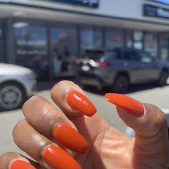 Glamorous Salon - Nail Salons Near Me - Walnut Creek, California