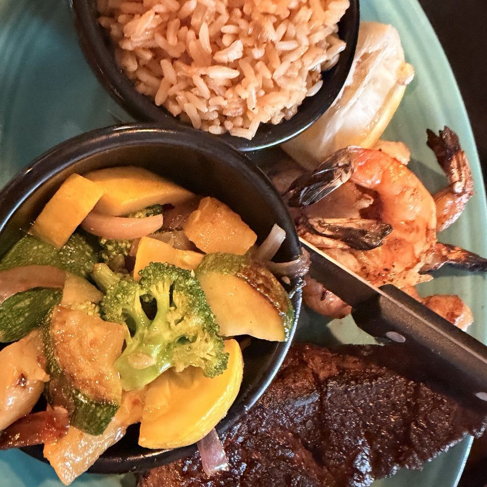 West Boylston Seafood - Surf n turf - steak was pre sliced in several spots like they didn't know how to cook it to medium rare - Seafood Markets Near Me - West Boylston, Massachusetts