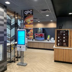 McDonald's - Kiosks and Front Lobby Area