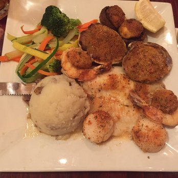 Blackbirds' Grille - Seafood Combo Platter - Bars Near Me - Sayville, New York Blackbirds' Grille - Seafood Combo Platter - Bars Near Me - Sayville, New York