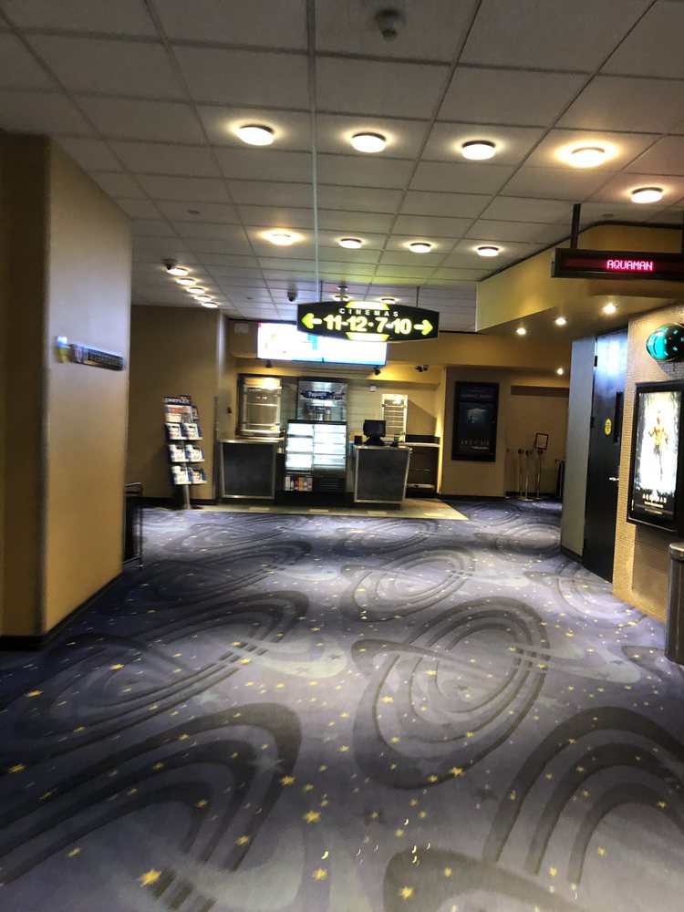CINEPLEX CINEMAS STRAWBERRY HILL 30 Photos & 22 Reviews 12161 72