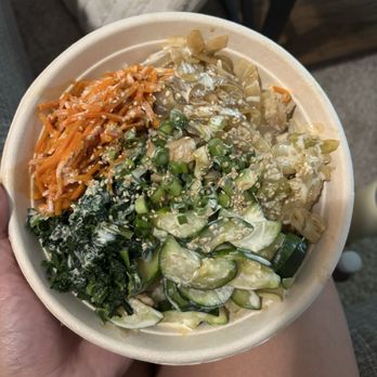 Chicken Bee - Bibimbap chicken bowl - Korean Near Me - Jacksonville, North Carolina