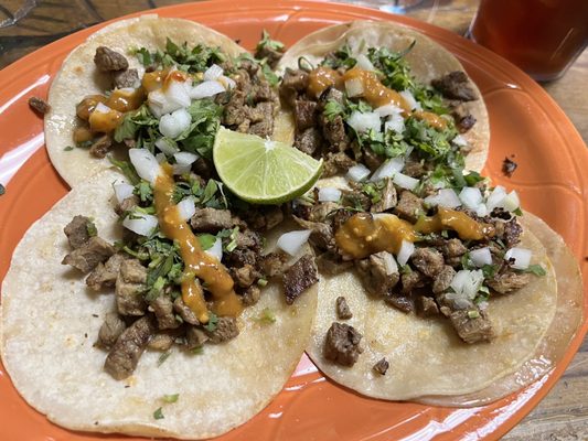 El Farolito by null