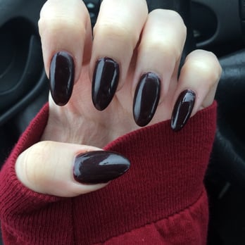 Perfect Nails - Beautiful Maroon nails I just got done. Seriously love them! They do such a wonderful job - Nail Salons Near Me - Florence, Alabama