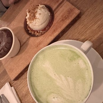 Hot Cakes - Ballard - Matcha latte with peanut butter molten lava Peanut Butter Molten Cake - Desserts Near Me - Seattle, Washington Hot Cakes - Ballard - Matcha latte with peanut butter molten lava Peanut Butter Molten Cake - Desserts Near Me - Seattle, Washington
