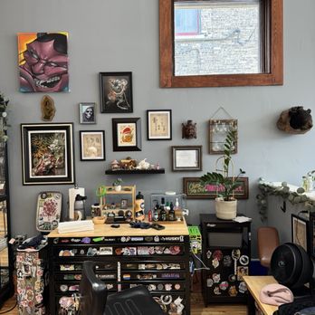 Studio 84 Tattoo - Tattoo Near Me - Milwaukee, Wisconsin Studio 84 Tattoo - Tattoo Near Me - Milwaukee, Wisconsin