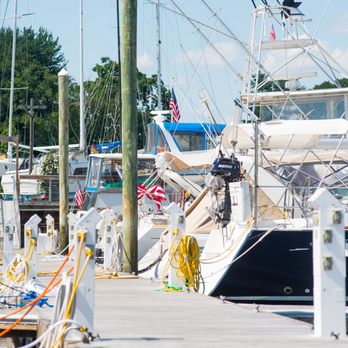 Safe Harbor Greenwich Bay - Greenwich Bay Marina - Marinas Near Me - Warwick, Rhode Island Safe Harbor Greenwich Bay - Greenwich Bay Marina - Marinas Near Me - Warwick, Rhode Island