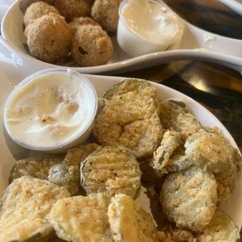 Redbone's Grill & Bar - Seafood Near Me - Jackson, Tennessee