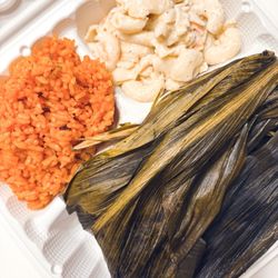 Mannge Town Cafe - Lau Lau Plate