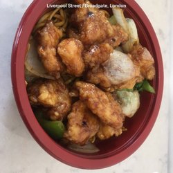 FAB thai street food - The classic Tamarind chicken with noodles!