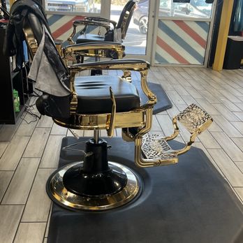 Chacabana Barber Shop - Nice gold chairs ready for you. - Barbers Near Me - San Antonio, Texas Chacabana Barber Shop - Nice gold chairs ready for you. - Barbers Near Me - San Antonio, Texas