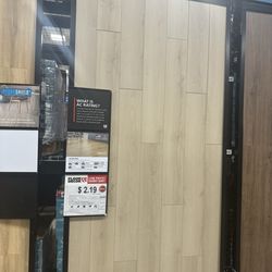 Floor & Decor