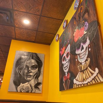 Señor Chile Cantina - Inside - Tacos Near Me - Arnold, Maryland