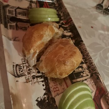 La Bourgogne - Baked Brie Au Four - French Near Me - Kailua Kona, Hawaii
