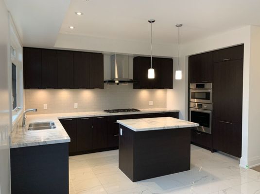 Kitchen Remodel - Do you want to get your interiors renovated? Are you looking for a qualified tiling contractor in GTA? If yes, Golden Dragon Renovation is here for you.