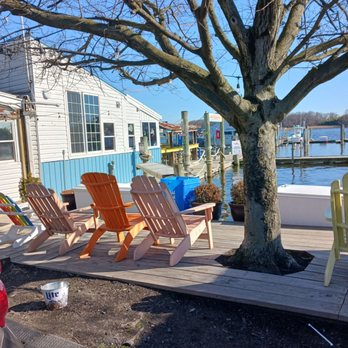The Hard Yacht Cafe - View from the parking lot. - American Near Me - Dundalk, Maryland