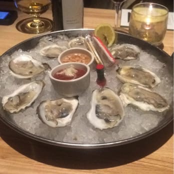 Devon Seafood & Steak - Love the choice of oysters. We got 3 different kinds, kind of wish they had told us which were which. - Seafood Near Me - Oakbrook Terrace, Illinois