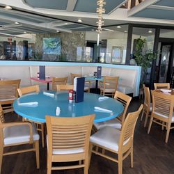 Island Beach Bar and Restaurant