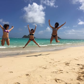 Lanikai Beach - Asian levitation - Beaches Near Me - Kailua, Hawaii