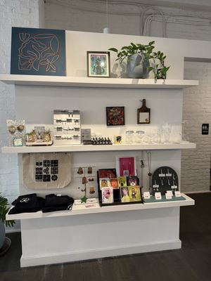 Redtree Coffee and Art by null