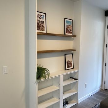 Brothers General Painters - Built in bookshelf. - Painters Near Me - Kenmore, Washington Brothers General Painters - Built in bookshelf. - Painters Near Me - Kenmore, Washington
