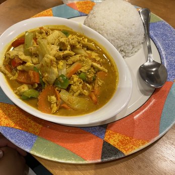 Thai Nivas Cafe - Yellow Curry - Thai Near Me - Saint Louis, Missouri Thai Nivas Cafe - Yellow Curry - Thai Near Me - Saint Louis, Missouri