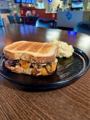 Tony DeMaria's BBQ by null
