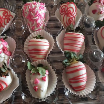 Shay's Fruit Bouquets - My V-day strawberries! - Desserts Near Me - Jersey Village, Texas Shay's Fruit Bouquets - My V-day strawberries! - Desserts Near Me - Jersey Village, Texas