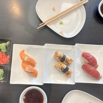 Cafe Icon Sushi and Grill - Fatty Salmon, Swordfish, Bluefin Tuna - Hawaii Sushi Sampler (special in season) - Sashimi (6 pcs.) - Sushi Bars Near Me - Edmond, Oklahoma