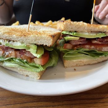 Mountain Oaks Cafe - BLTA Sandwich - American Near Me - Oakhurst, California