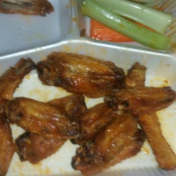 Hot Wings Cafe - I paid for extra wet with bleu cheese but what I got was dry af with Ranch.I didnt even get a receipt either...beyond pissed! - New American Near Me - Pasadena, California Hot Wings Cafe - I paid for extra wet with bleu cheese but what I got was dry af with Ranch.I didnt even get a receipt either...beyond pissed! - New American Near Me - Pasadena, California
