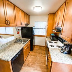 The Other Place Resort - Two bedroom kitchen