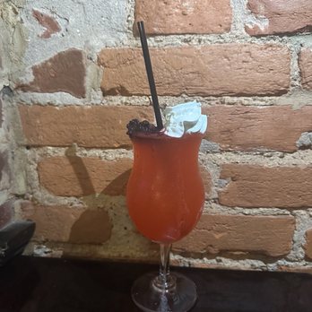 Mccrossens Tavern - Cocktail $10 special - IG @bougiefoodieboi - American Near Me - Philadelphia, Pennsylvania Mccrossens Tavern - Cocktail $10 special - IG @bougiefoodieboi - American Near Me - Philadelphia, Pennsylvania
