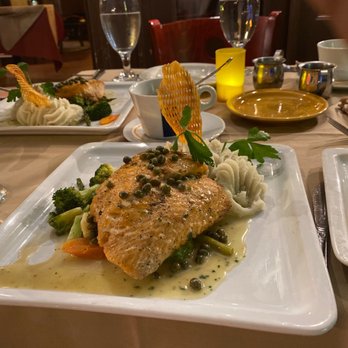 Palazzo Restaurant - a plate of food on a table - Italian Near Me - Montclair, New Jersey Palazzo Restaurant - a plate of food on a table - Italian Near Me - Montclair, New Jersey