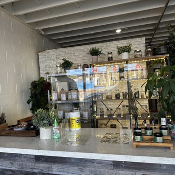 Compton Health Bar - Vitamins & Supplements Near Me - Compton, California