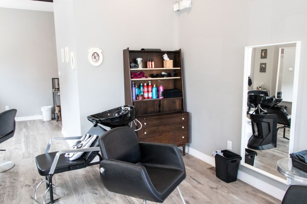 THE FOIL SALON Updated September 2024 14 Photos 1830 Frankford