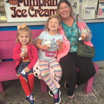 Snowflake Ice Cream Shoppe - We love snowflake! - Ice Cream & Frozen Yogurt Near Me - Riverhead, New York