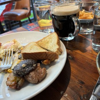 BurnDown - Burn down brunch plate, business on tap and waters - Bars Near Me - Denver, Colorado BurnDown - Burn down brunch plate, business on tap and waters - Bars Near Me - Denver, Colorado