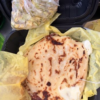 Semitas Katrachas - Pupusas de queso - Salad Near Me - Los Angeles, California Semitas Katrachas - Pupusas de queso - Salad Near Me - Los Angeles, California