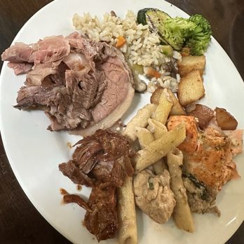 Citrus City Grille - Lunch plate - Desserts Near Me - Orange, California Citrus City Grille - Lunch plate - Desserts Near Me - Orange, California