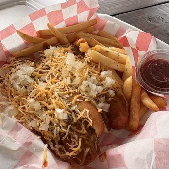 Raspa King - Hot Dog w/chili cheese and fries - Shaved Ice Near Me - Taft, Texas