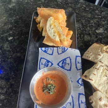 Topgolf - Grilled cheese dippers with tomato soup - New American Near Me - Tampa, Florida Topgolf - Grilled cheese dippers with tomato soup - New American Near Me - Tampa, Florida