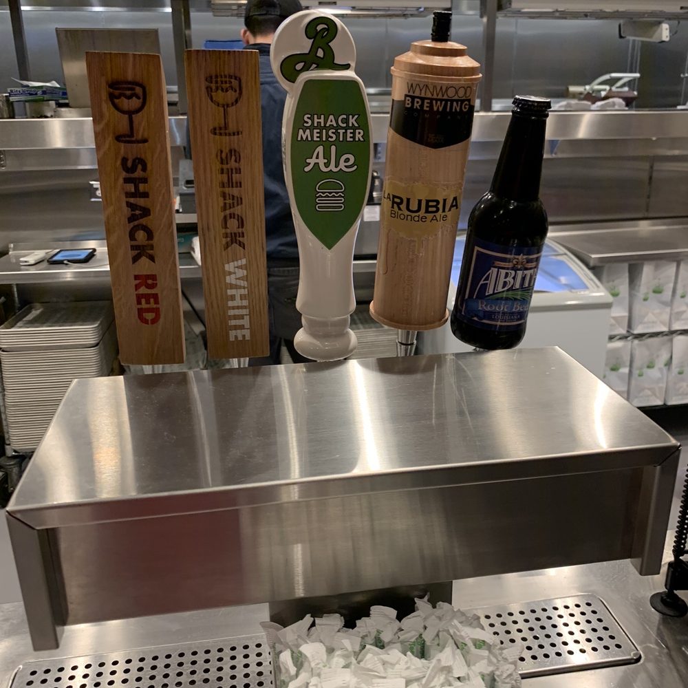 Shake Shack The Falls - Beer selection - Burgers Near Me - Miami, Florida Shake Shack The Falls - Beer selection - Burgers Near Me - Miami, Florida