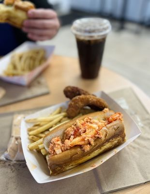 Angie's Lobster & Angie's Prime Grill by null