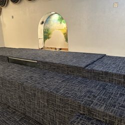 Caesar's Carpet Center
